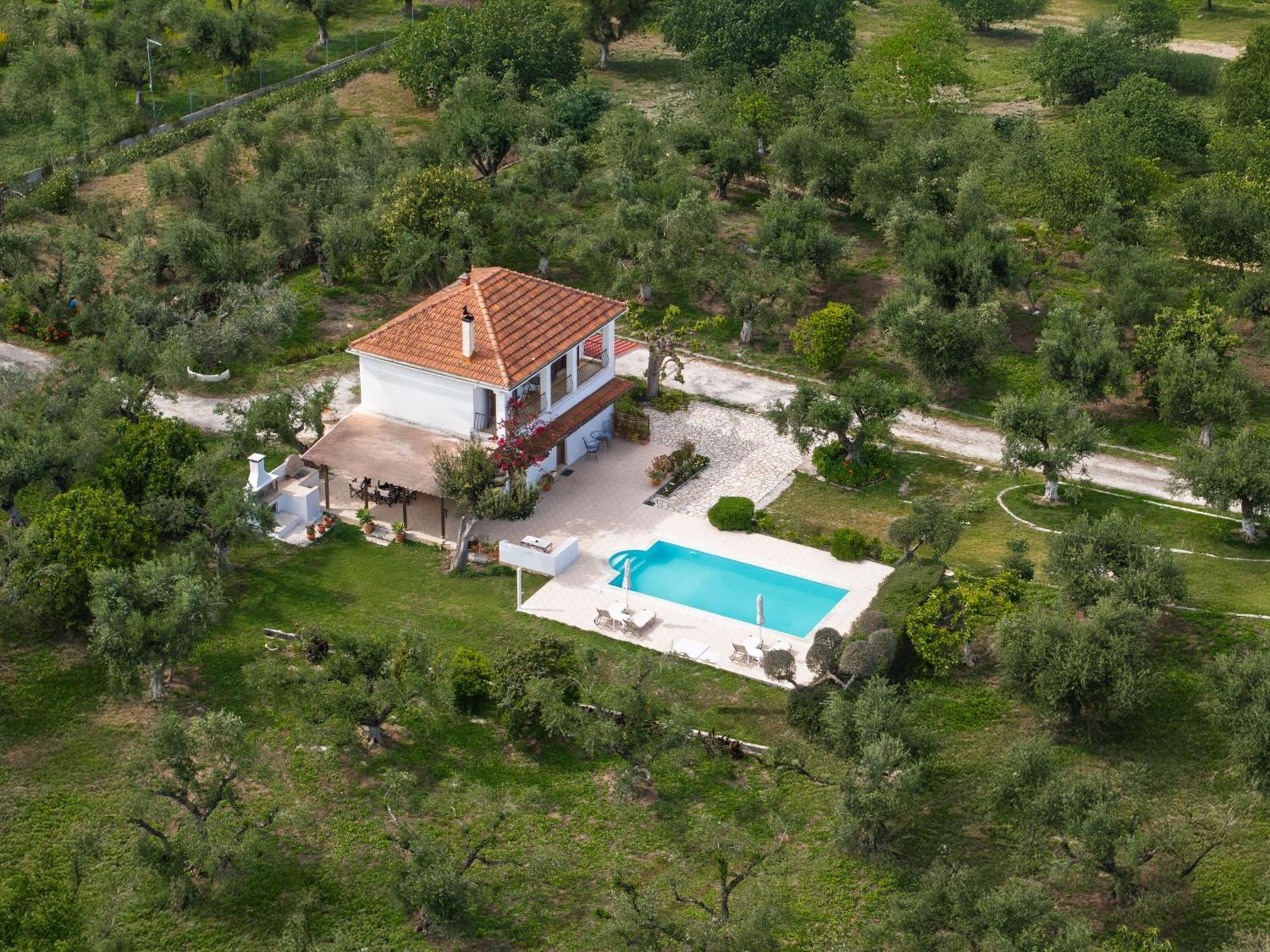 Villa Lola - 3 Bedrooms & Private Pool Lithakia  Exterior photo