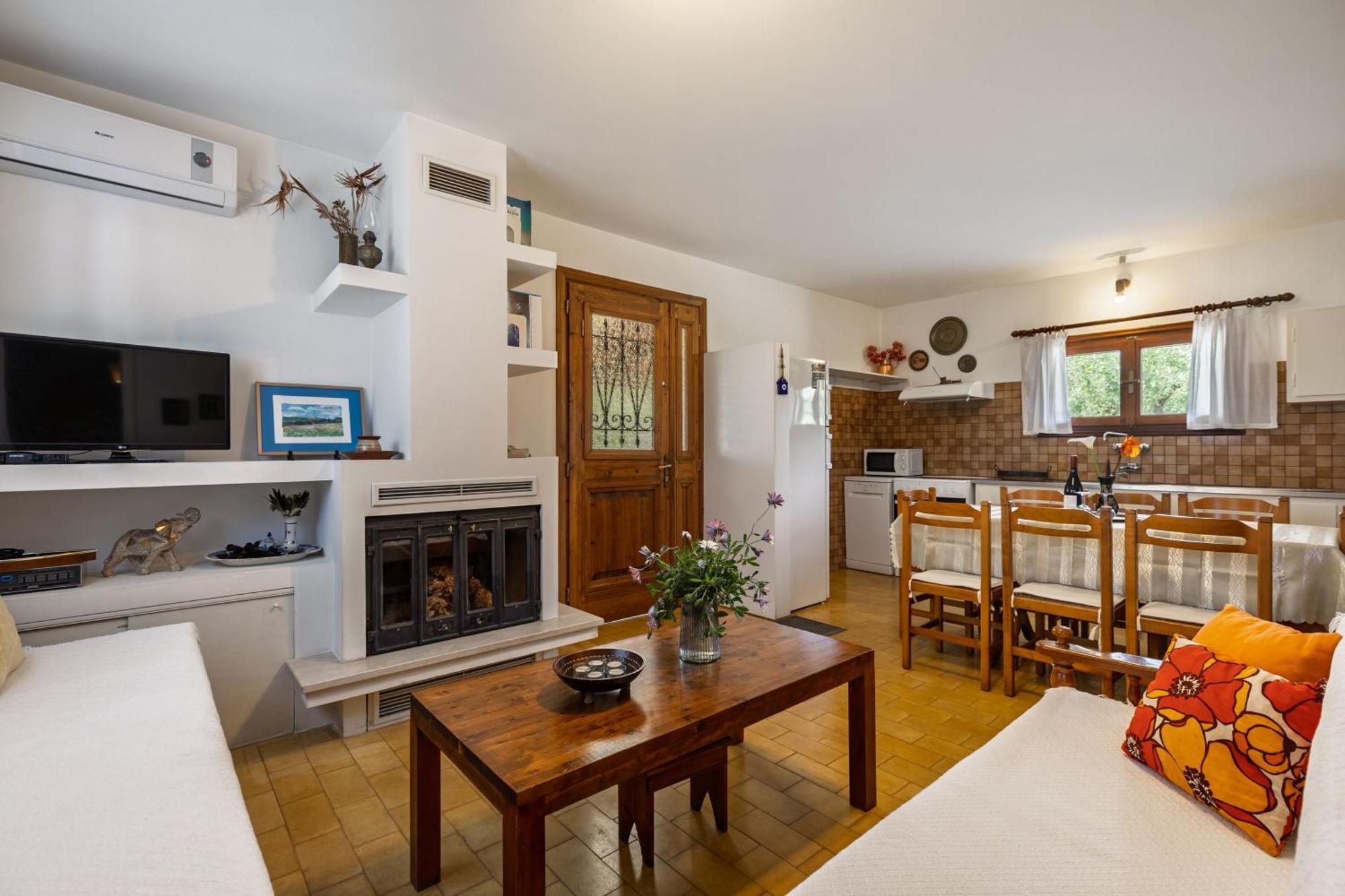 Villa Lola - 3 Bedrooms & Private Pool Lithakia  Exterior photo