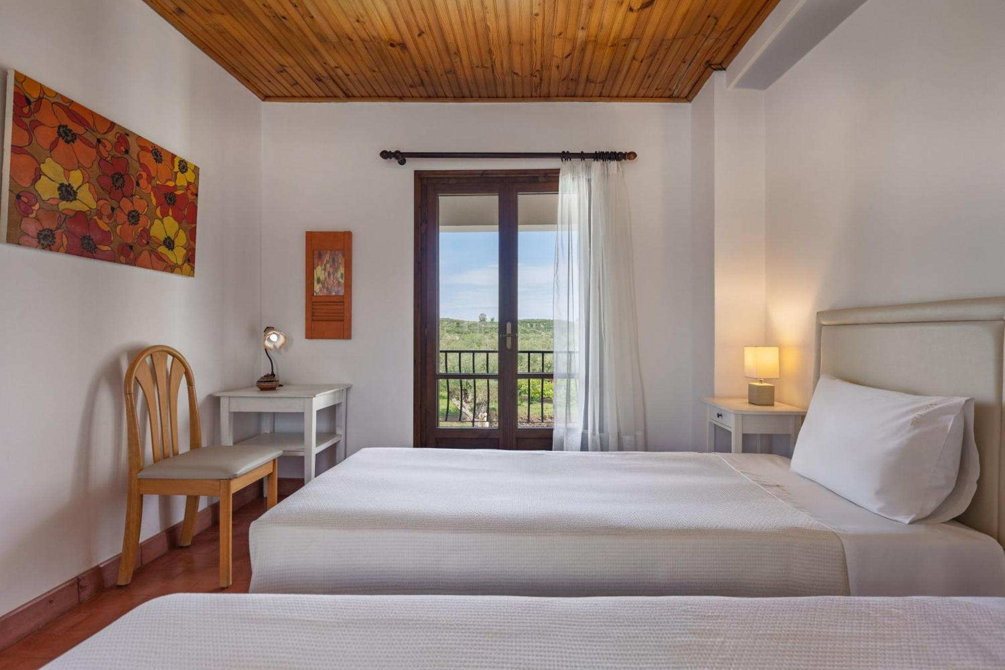 Villa Lola - 3 Bedrooms & Private Pool Lithakia  Exterior photo