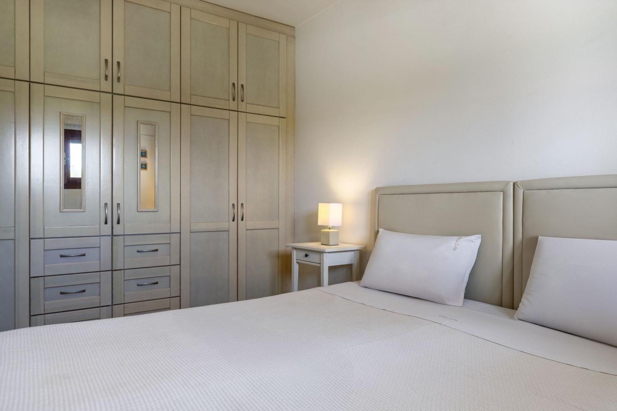 Villa Lola - 3 Bedrooms & Private Pool Lithakia  Exterior photo