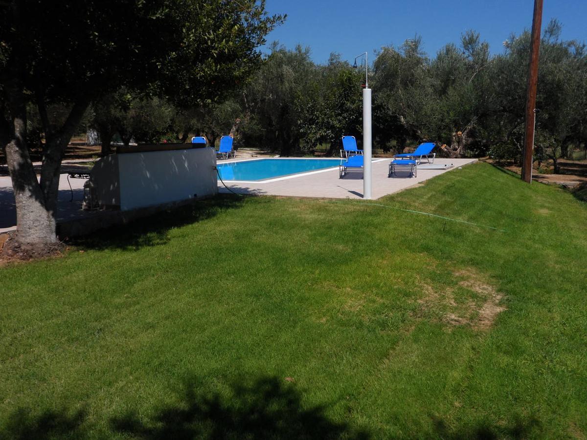 Villa Lola - 3 Bedrooms & Private Pool Lithakia  Exterior photo